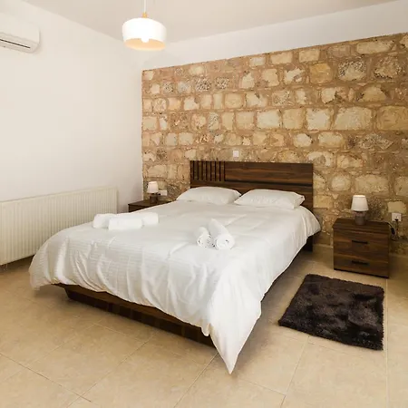 Simou Paphos